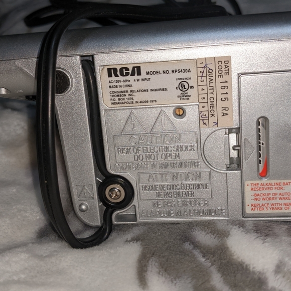 RCA Alarm clock - Picture 3 of 6